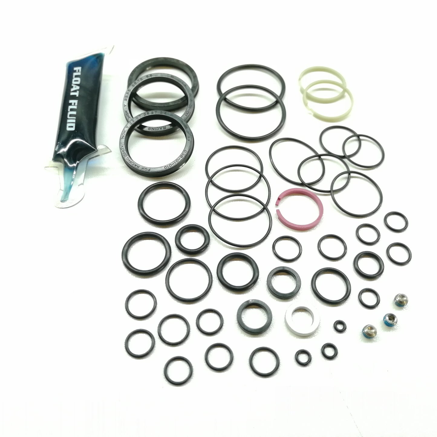 Fox Float 32mm Open Bath R/RL/RLC/Terralogic/Vanilla Service Kit, featuring a 1x Seal Kit SKU: 13-803-00-078 and Fox FLOAT Fluid air chamber oil.