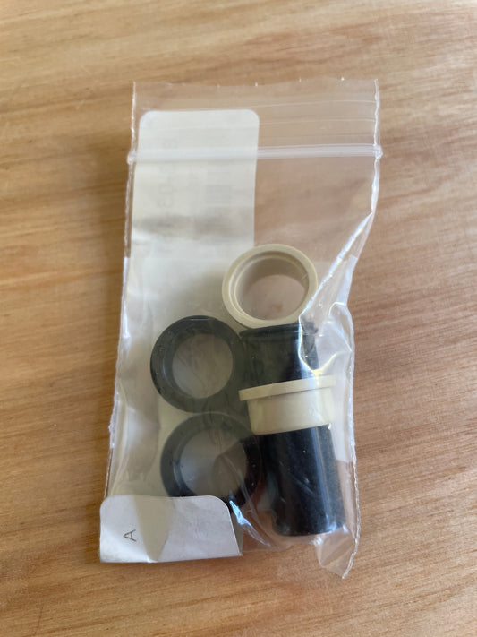 Fox 803-03-181 Mounting Hardware: 5 Piece, AL (8mm, Mounting Widthh 1.326)