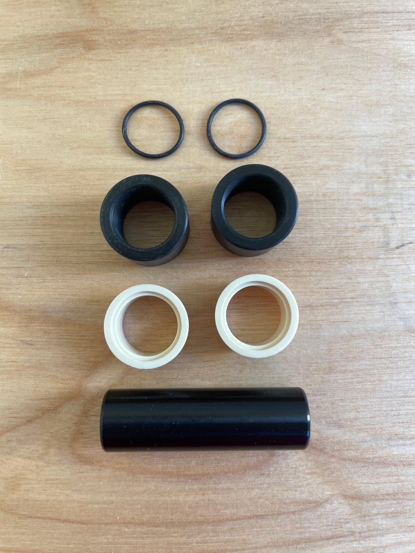 Fox 803-03-191 Mounting Hardware: 5 Piece, AL (8mm, Mounting Width 1.636)