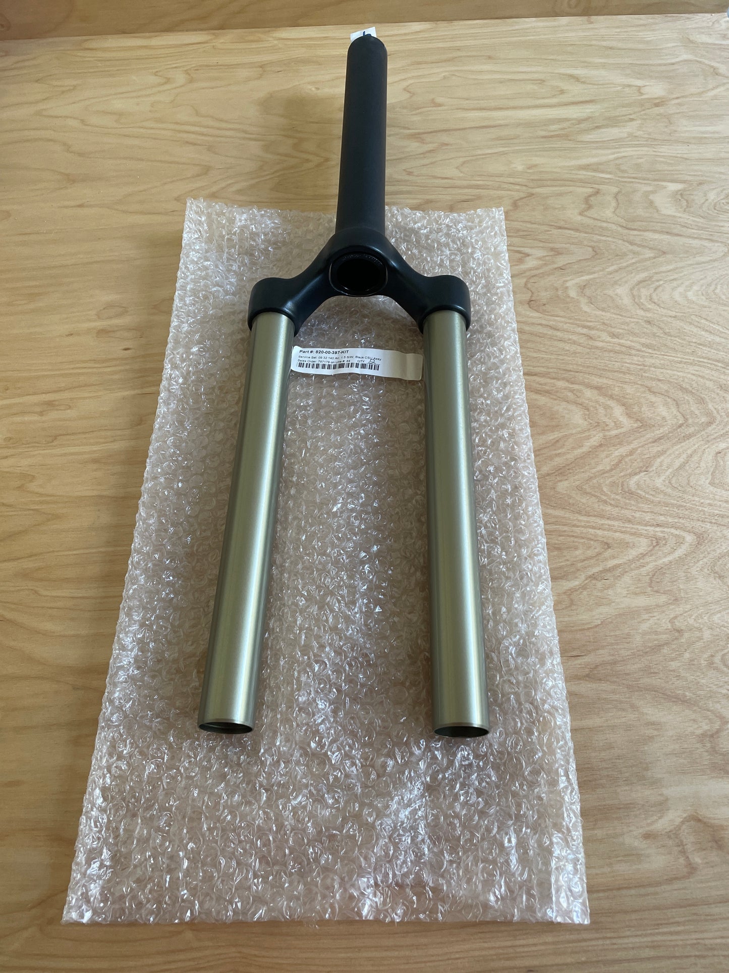 Fox 820-00-397 09 32 140 Air, 1.5 S/W, Black CSU Assy