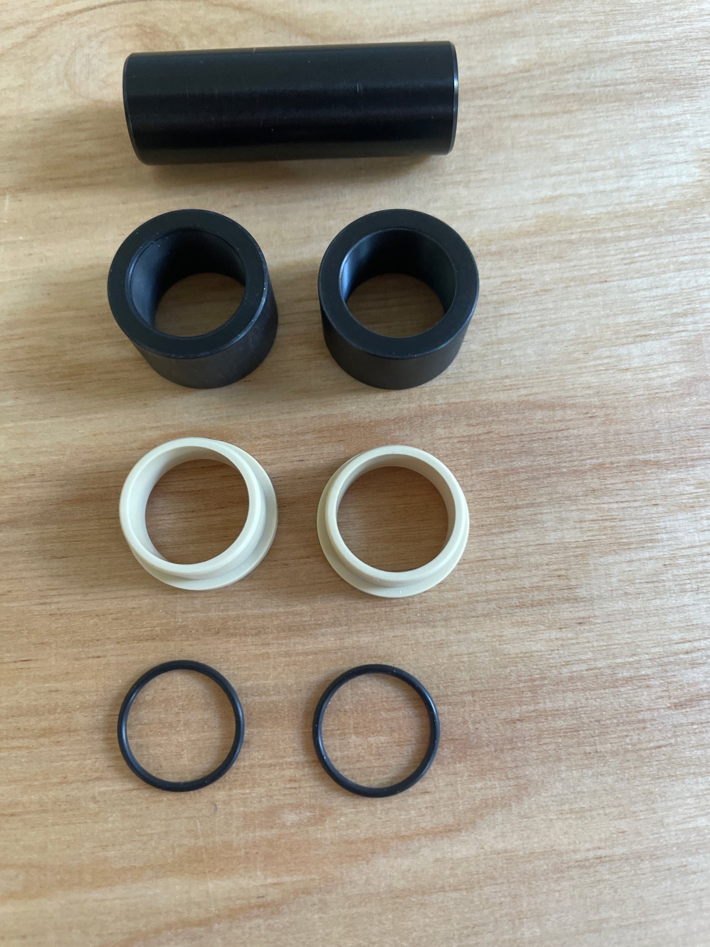 Fox 803-03-158 Mounting Hardware: 5 Piece, AL (6mm, Mounting Widthh 1.520) ref