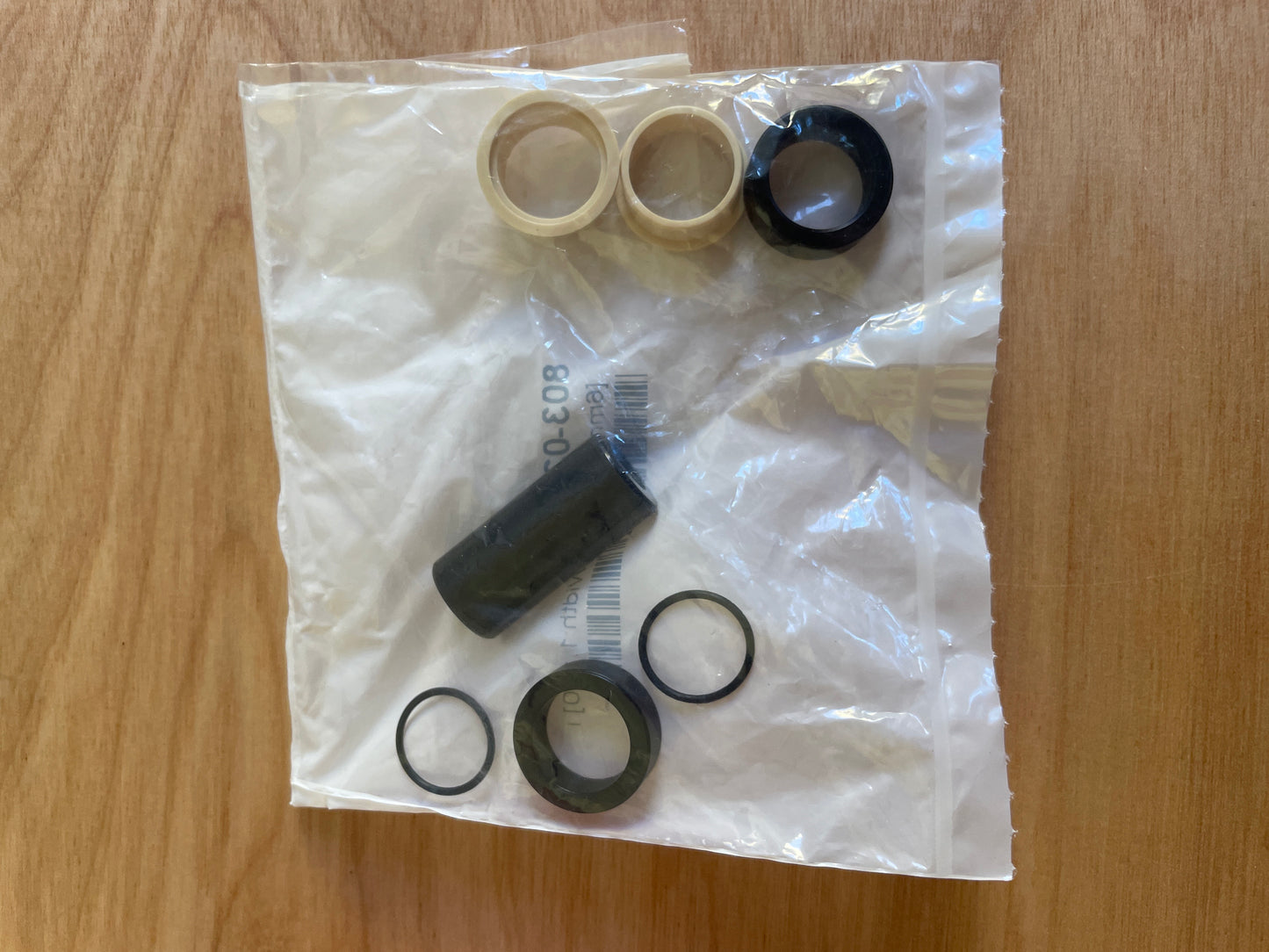 Fox 803-03-150 Mounting Hardware: 5 Piece, AL (6mm, Mounting Widthh 1.100) ref 214-08-013