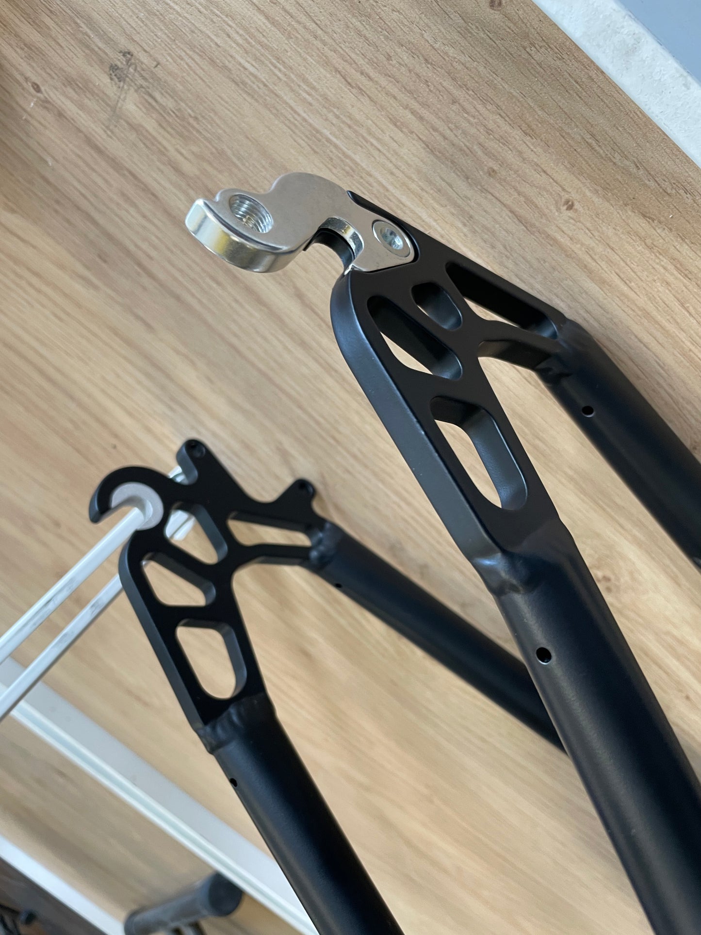 Porsche FS Swingarm 27.5 Inch – Custom Conversion for Modern Wheels