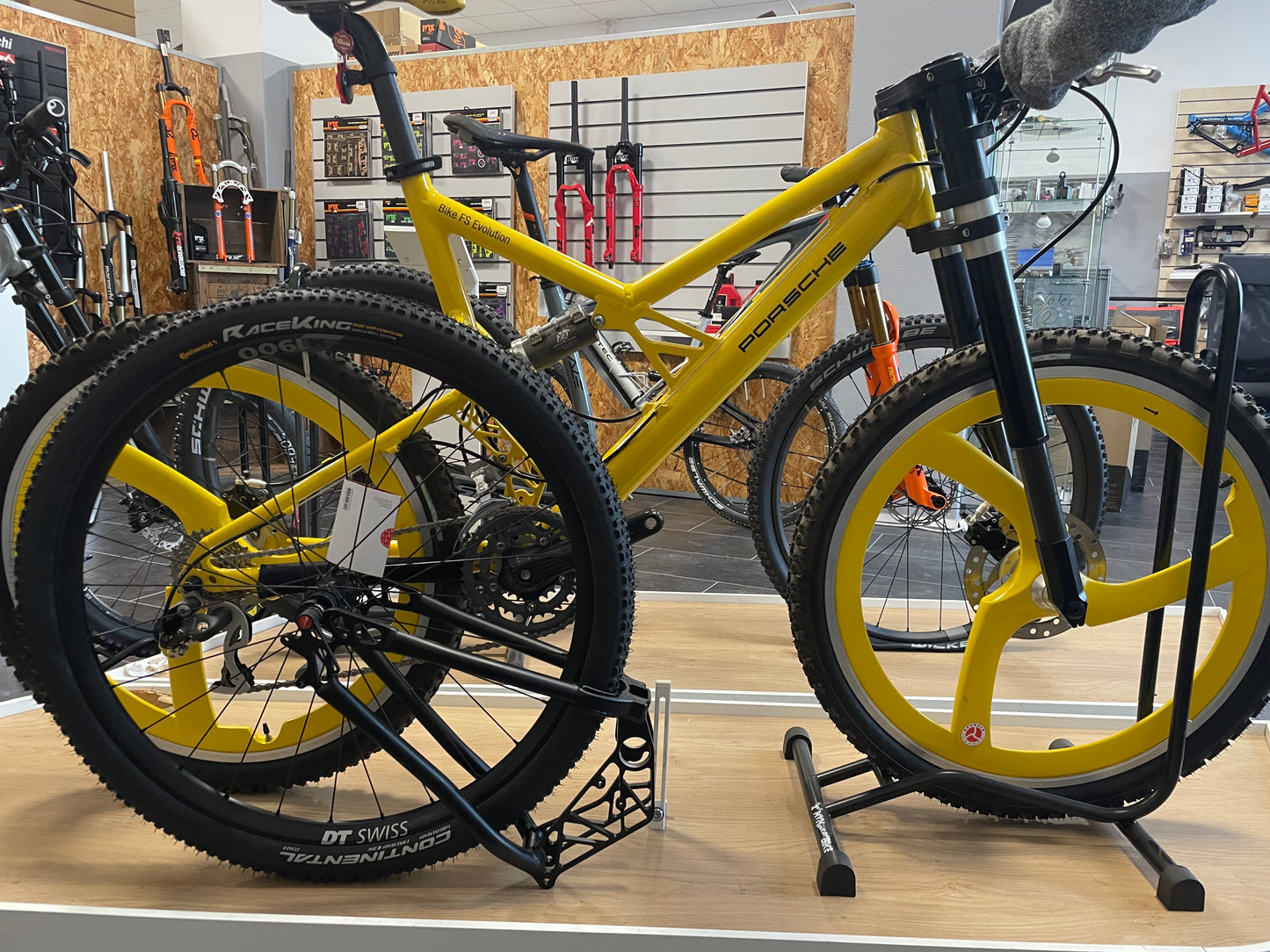 Porsche FS Swingarm 27.5 Inch – Custom Conversion for Modern Wheels