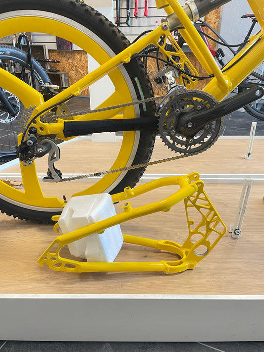 Upgraded Porsche FS swingarm 26 inch aluminum with disc brake mount, custom color, fits 1990s models