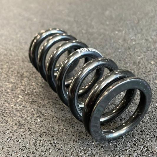 Fox Spring: [4.250 TLG X 1.250 ID X 300 lbs/in, 2.350 Travel] Black 039-02-022